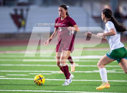 Thumbnail 3 in Morgan City vs E.D. White (Bi-District Playoff) photogallery.
