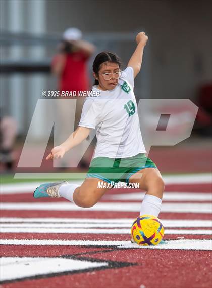 Thumbnail 3 in Morgan City vs E.D. White (Bi-District Playoff) photogallery.