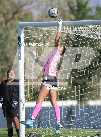Thumbnail 3 in Copper Hills vs. Layton (UHSAA 6A Round 2) photogallery.