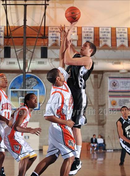 Thumbnail 1 in Apple Valley vs. Palos Verdes Peninsula (MaxPreps Holiday Classic) photogallery.