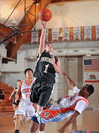 Thumbnail 3 in Apple Valley vs. Palos Verdes Peninsula (MaxPreps Holiday Classic) photogallery.