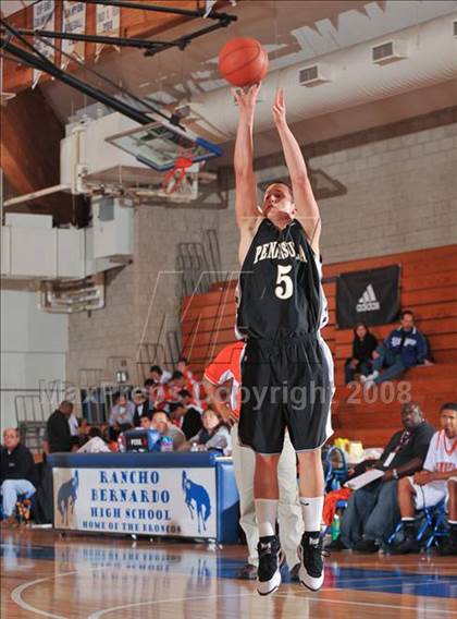 Thumbnail 1 in Apple Valley vs. Palos Verdes Peninsula (MaxPreps Holiday Classic) photogallery.