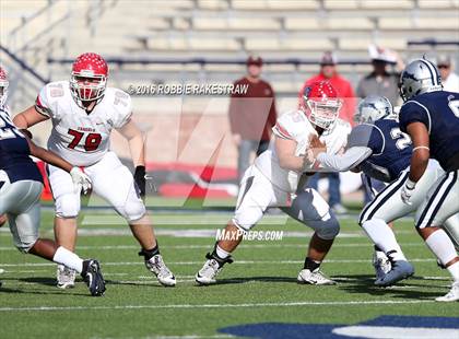 Thumbnail 3 in Van vs. Paris (UIL 4A Regional Quarterfinal Playoff) photogallery.