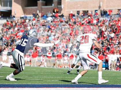 Thumbnail 1 in Van vs. Paris (UIL 4A Regional Quarterfinal Playoff) photogallery.