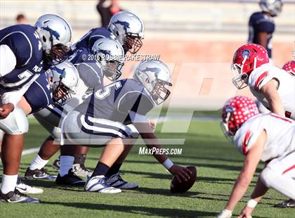 Thumbnail 3 in Van vs. Paris (UIL 4A Regional Quarterfinal Playoff) photogallery.