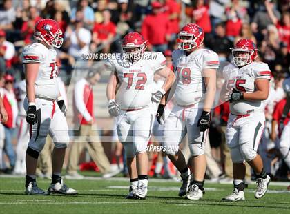 Thumbnail 3 in Van vs. Paris (UIL 4A Regional Quarterfinal Playoff) photogallery.