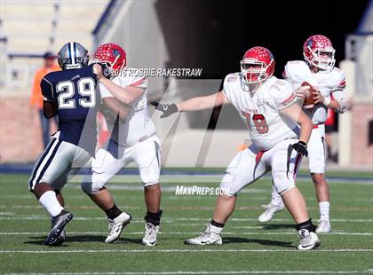 Thumbnail 1 in Van vs. Paris (UIL 4A Regional Quarterfinal Playoff) photogallery.