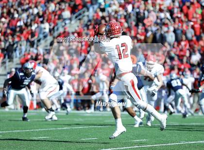 Thumbnail 1 in Van vs. Paris (UIL 4A Regional Quarterfinal Playoff) photogallery.