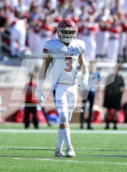 Thumbnail 2 in Van vs. Paris (UIL 4A Regional Quarterfinal Playoff) photogallery.