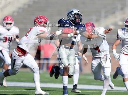 Thumbnail 1 in Van vs. Paris (UIL 4A Regional Quarterfinal Playoff) photogallery.