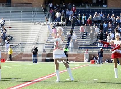 Thumbnail 2 in Van vs. Paris (UIL 4A Regional Quarterfinal Playoff) photogallery.