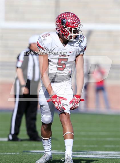 Thumbnail 3 in Van vs. Paris (UIL 4A Regional Quarterfinal Playoff) photogallery.