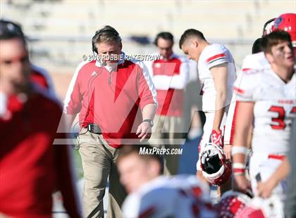 Thumbnail 3 in Van vs. Paris (UIL 4A Regional Quarterfinal Playoff) photogallery.