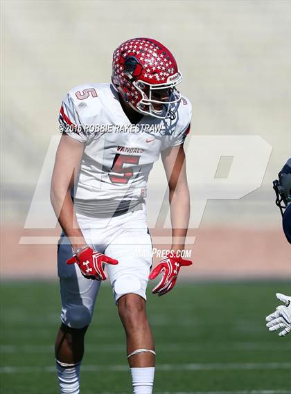 Thumbnail 1 in Van vs. Paris (UIL 4A Regional Quarterfinal Playoff) photogallery.