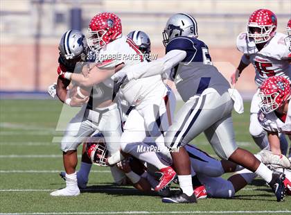Thumbnail 3 in Van vs. Paris (UIL 4A Regional Quarterfinal Playoff) photogallery.