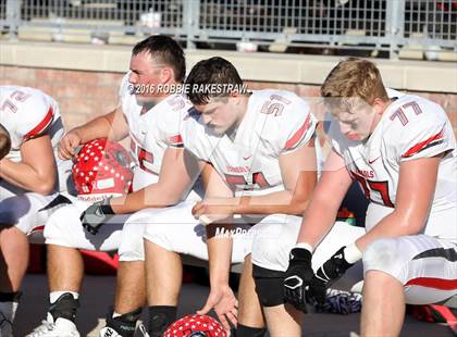 Thumbnail 2 in Van vs. Paris (UIL 4A Regional Quarterfinal Playoff) photogallery.