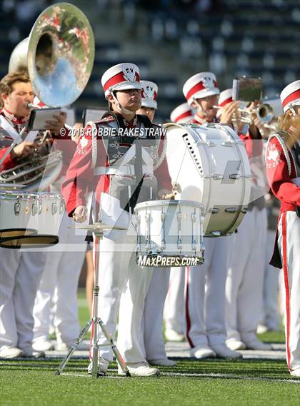 Thumbnail 2 in Van vs. Paris (UIL 4A Regional Quarterfinal Playoff) photogallery.