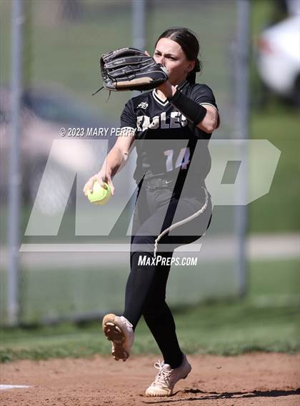 Thumbnail 3 in Keystone Oaks @ McGuffey photogallery.