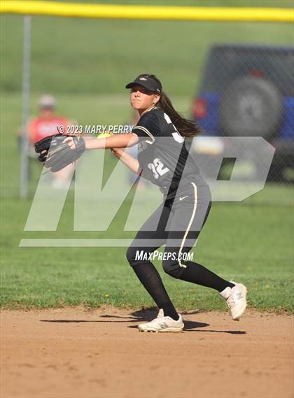 Thumbnail 2 in Keystone Oaks @ McGuffey photogallery.