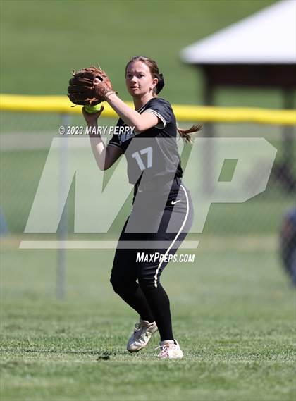 Thumbnail 2 in Keystone Oaks @ McGuffey photogallery.