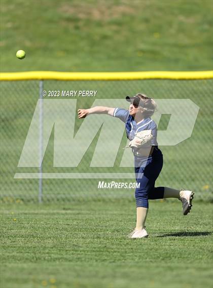 Thumbnail 3 in Keystone Oaks @ McGuffey photogallery.