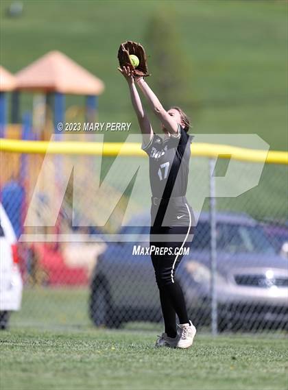 Thumbnail 2 in Keystone Oaks @ McGuffey photogallery.