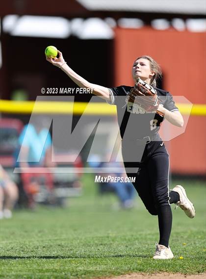 Thumbnail 3 in Keystone Oaks @ McGuffey photogallery.