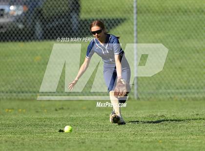 Thumbnail 1 in Keystone Oaks @ McGuffey photogallery.