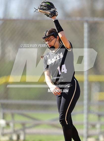 Thumbnail 3 in Keystone Oaks @ McGuffey photogallery.
