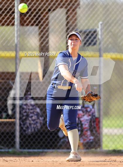 Thumbnail 1 in Keystone Oaks @ McGuffey photogallery.