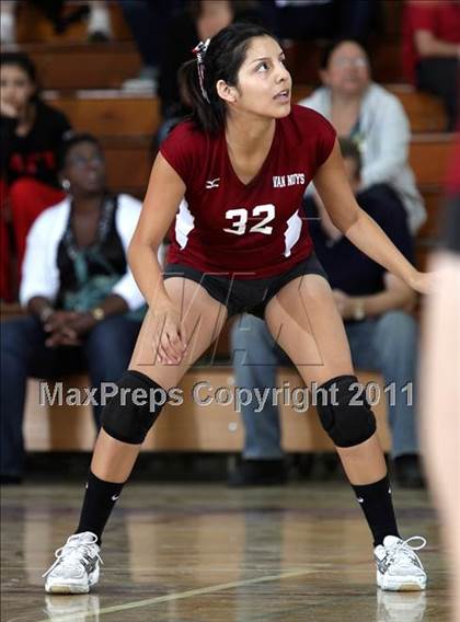 Thumbnail 1 in Taft @ Van Nuys photogallery.