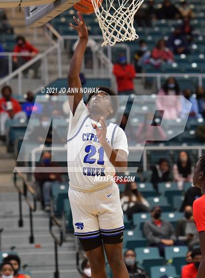 Thumbnail 3 in Cypress Creek vs. Lamar (UIL 6A Bi-District Playoff) photogallery.