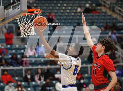 Thumbnail 1 in Cypress Creek vs. Lamar (UIL 6A Bi-District Playoff) photogallery.