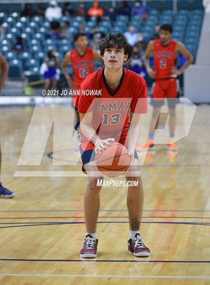 Thumbnail 3 in Cypress Creek vs. Lamar (UIL 6A Bi-District Playoff) photogallery.