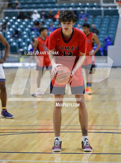 Thumbnail 2 in Cypress Creek vs. Lamar (UIL 6A Bi-District Playoff) photogallery.