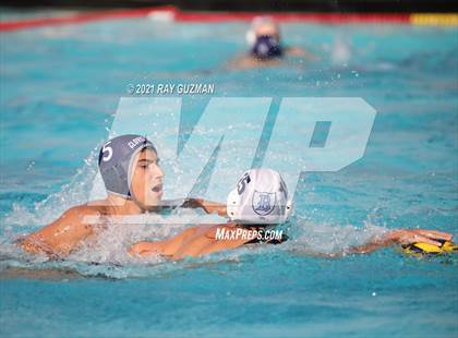 Thumbnail 1 in Bullard @ Clovis East photogallery.