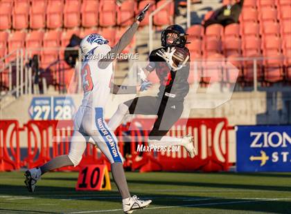 Thumbnail 3 in Monticello vs. Water Canyon (UHSAA 8-Player Semifinal) photogallery.