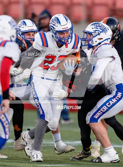 Thumbnail 3 in Monticello vs. Water Canyon (UHSAA 8-Player Semifinal) photogallery.