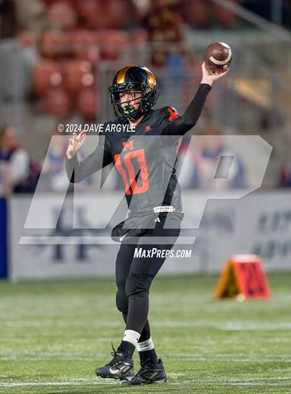Thumbnail 2 in Monticello vs. Water Canyon (UHSAA 8-Player Semifinal) photogallery.