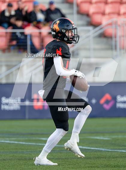 Thumbnail 2 in Monticello vs. Water Canyon (UHSAA 8-Player Semifinal) photogallery.