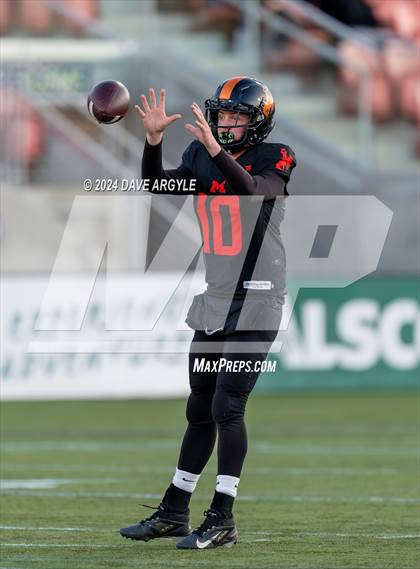 Thumbnail 3 in Monticello vs. Water Canyon (UHSAA 8-Player Semifinal) photogallery.