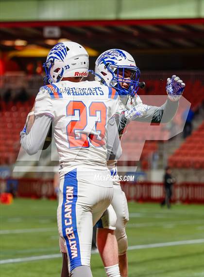 Thumbnail 2 in Monticello vs. Water Canyon (UHSAA 8-Player Semifinal) photogallery.
