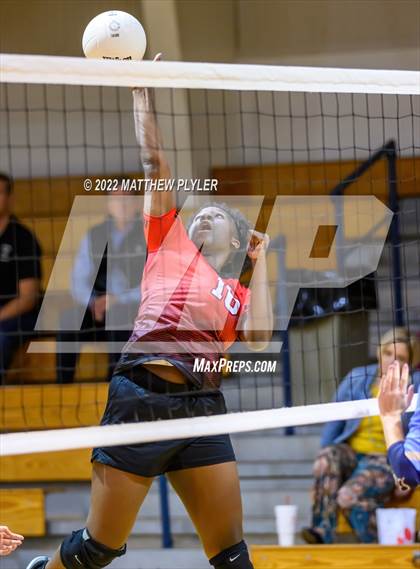 Thumbnail 2 in Berean Baptist Academy @ Fayetteville Academy photogallery.