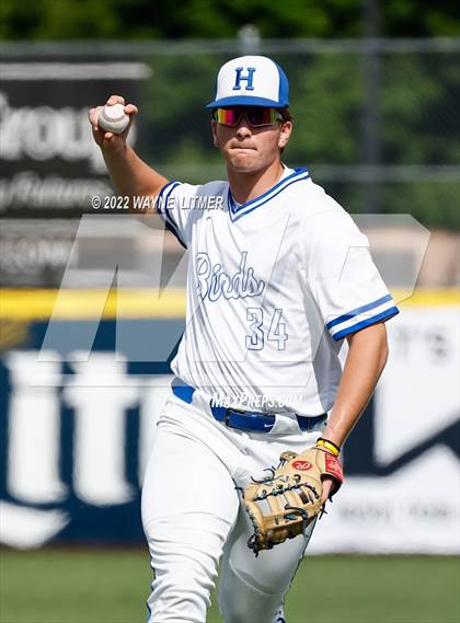 Thumbnail 1 in St. Henry vs Highlands (Ninth Region Semifinal) photogallery.