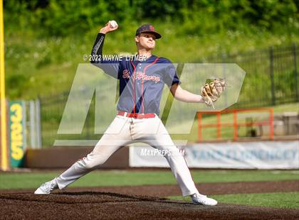 Thumbnail 3 in St. Henry vs Highlands (Ninth Region Semifinal) photogallery.