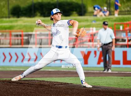 Thumbnail 2 in St. Henry vs Highlands (Ninth Region Semifinal) photogallery.