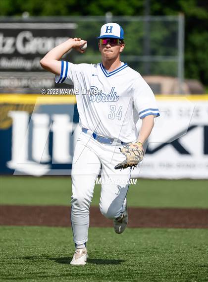 Thumbnail 2 in St. Henry vs Highlands (Ninth Region Semifinal) photogallery.