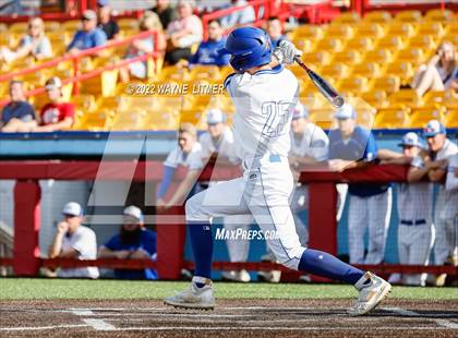Thumbnail 2 in St. Henry vs Highlands (Ninth Region Semifinal) photogallery.