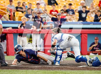 Thumbnail 3 in St. Henry vs Highlands (Ninth Region Semifinal) photogallery.