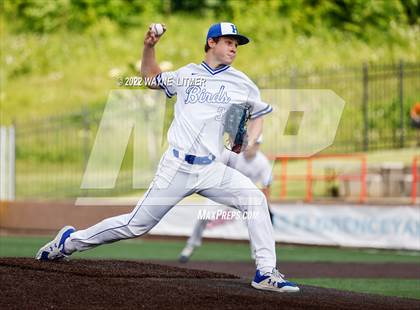 Thumbnail 3 in St. Henry vs Highlands (Ninth Region Semifinal) photogallery.